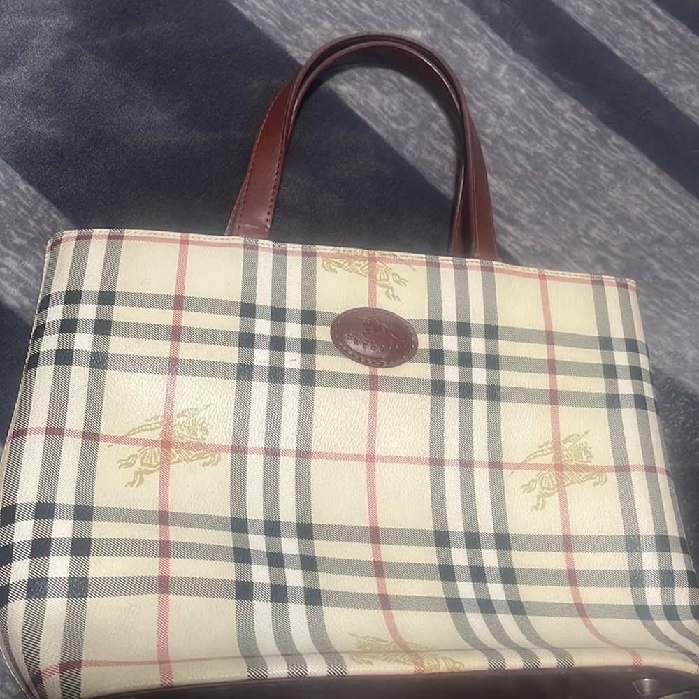 Authentic Vintage checkered Burberry purse